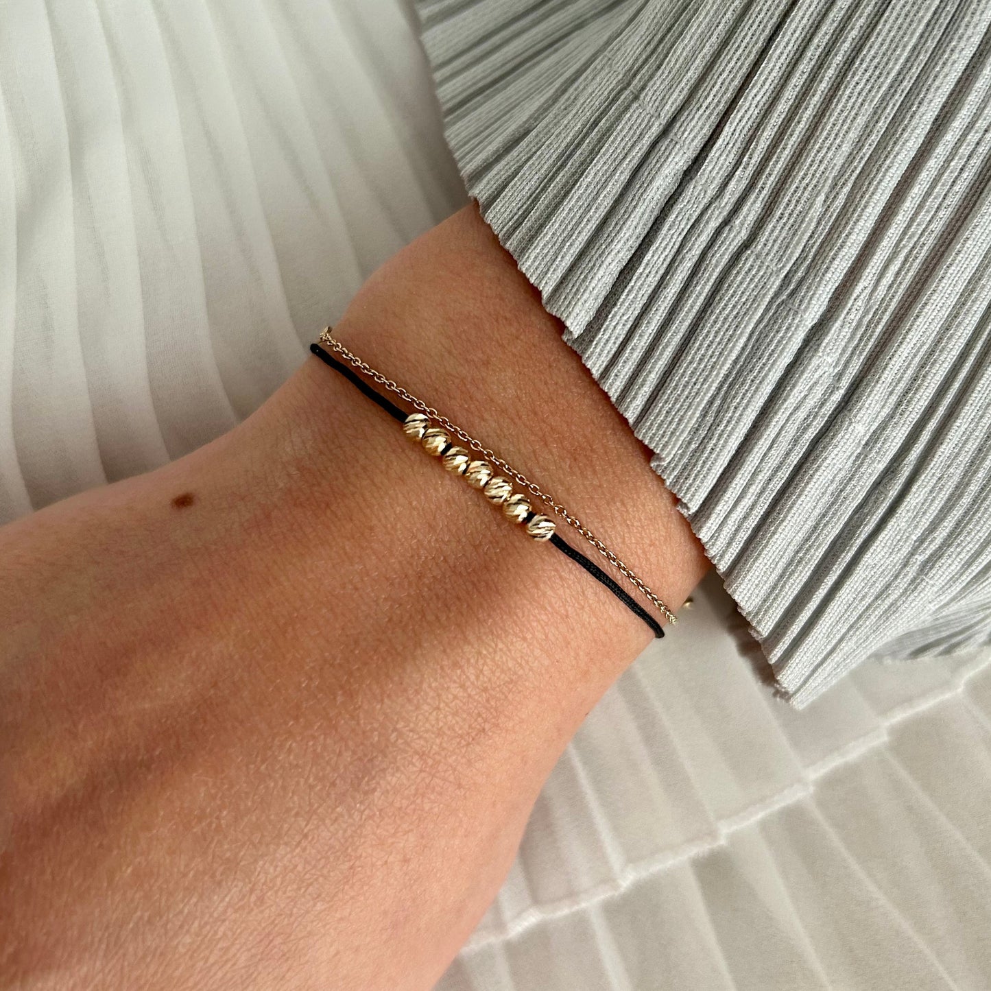 Womens Beaded Bracelet with 7 Solid 18k Gold Beads, Minimalist Wish Dainty Friendship Bracelet, Anniversary Gift for Her, Stackable Bracelet