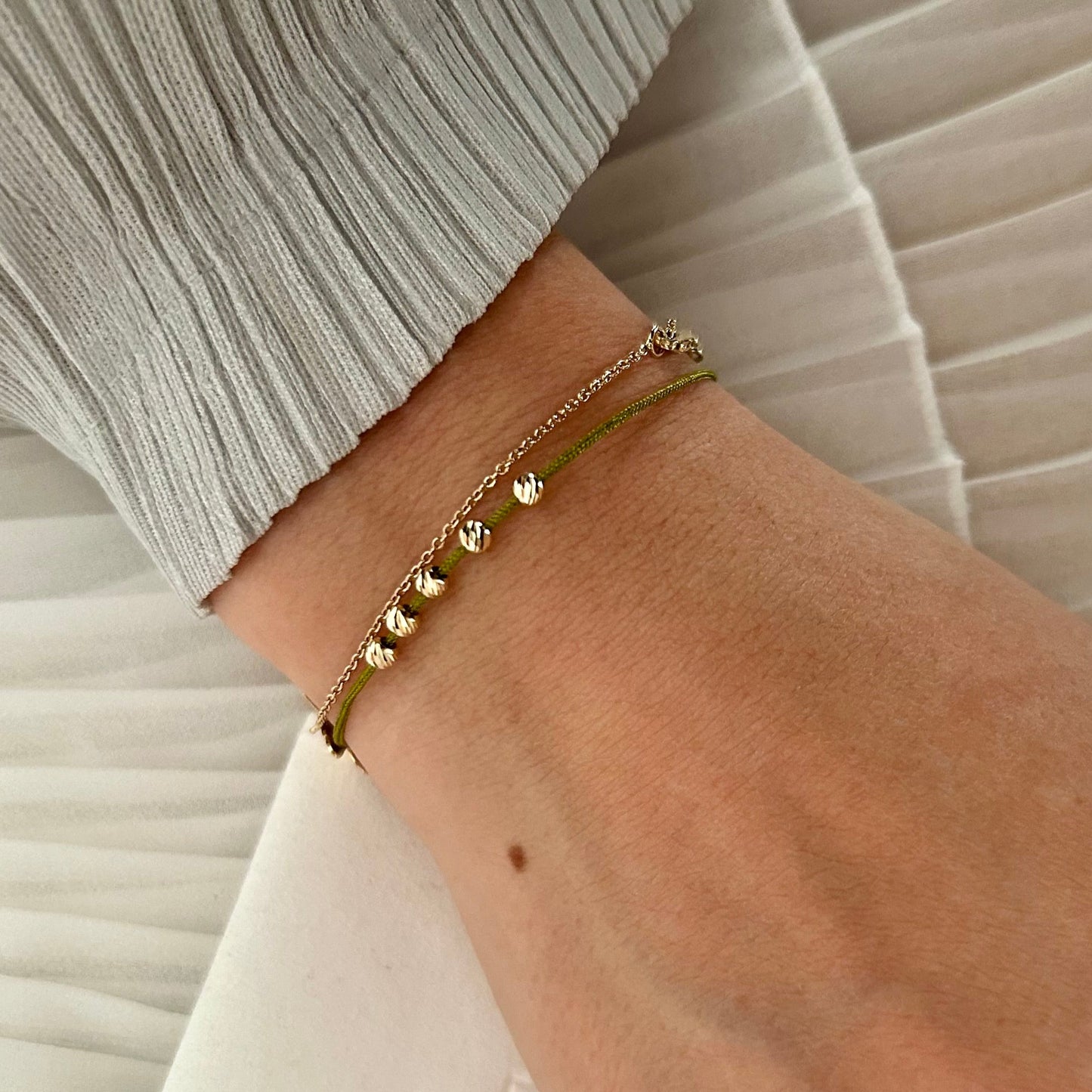 Womens Beaded Bracelet with 5 Solid 18k Gold Beads, Minimalist Wish Dainty Friendship Jewelry, Anniversary Gift for Her, Stackable Bracelet